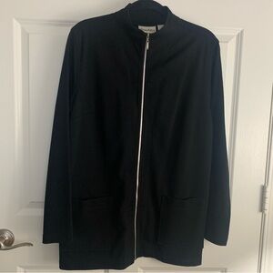 Chico’s Private Edition Black Zip up Jacket with pockets Sz 2 or Large 12